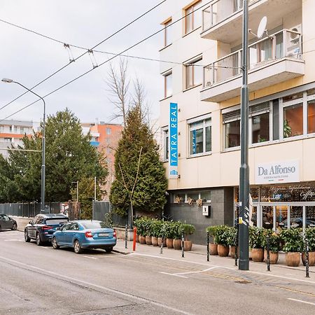 Skau 2 Old Town Family & Business Apartment 2 Floor Free Parking 布拉迪斯拉发 外观 照片