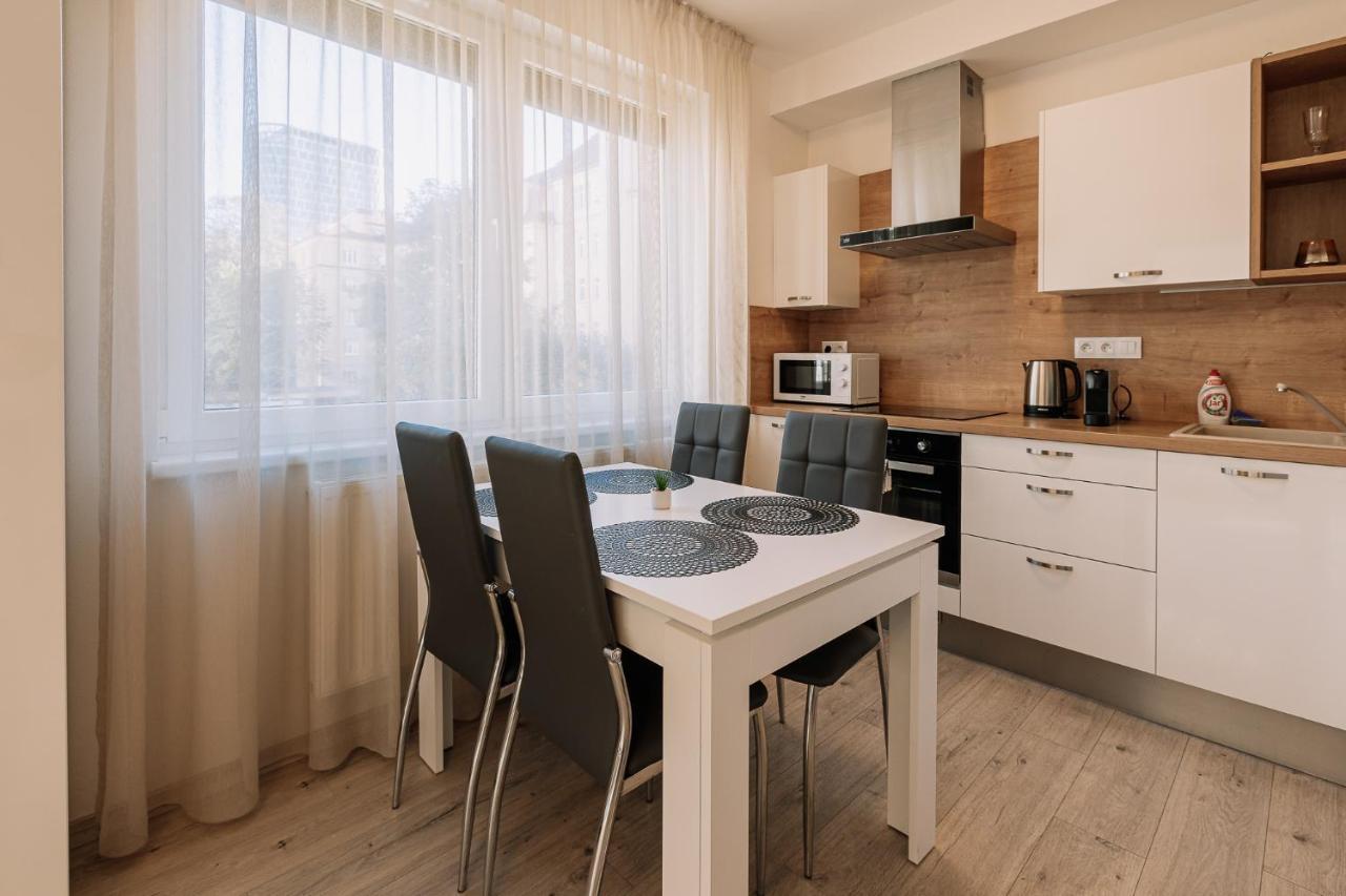 Skau 2 Old Town Family & Business Apartment 2 Floor Free Parking 布拉迪斯拉发 外观 照片